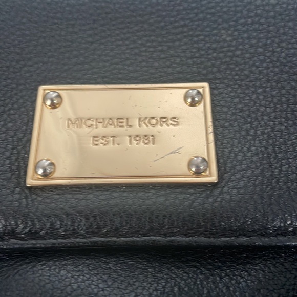 Michael Kors Black Cross Body Bag with Gold Details - Picture 5 of 6